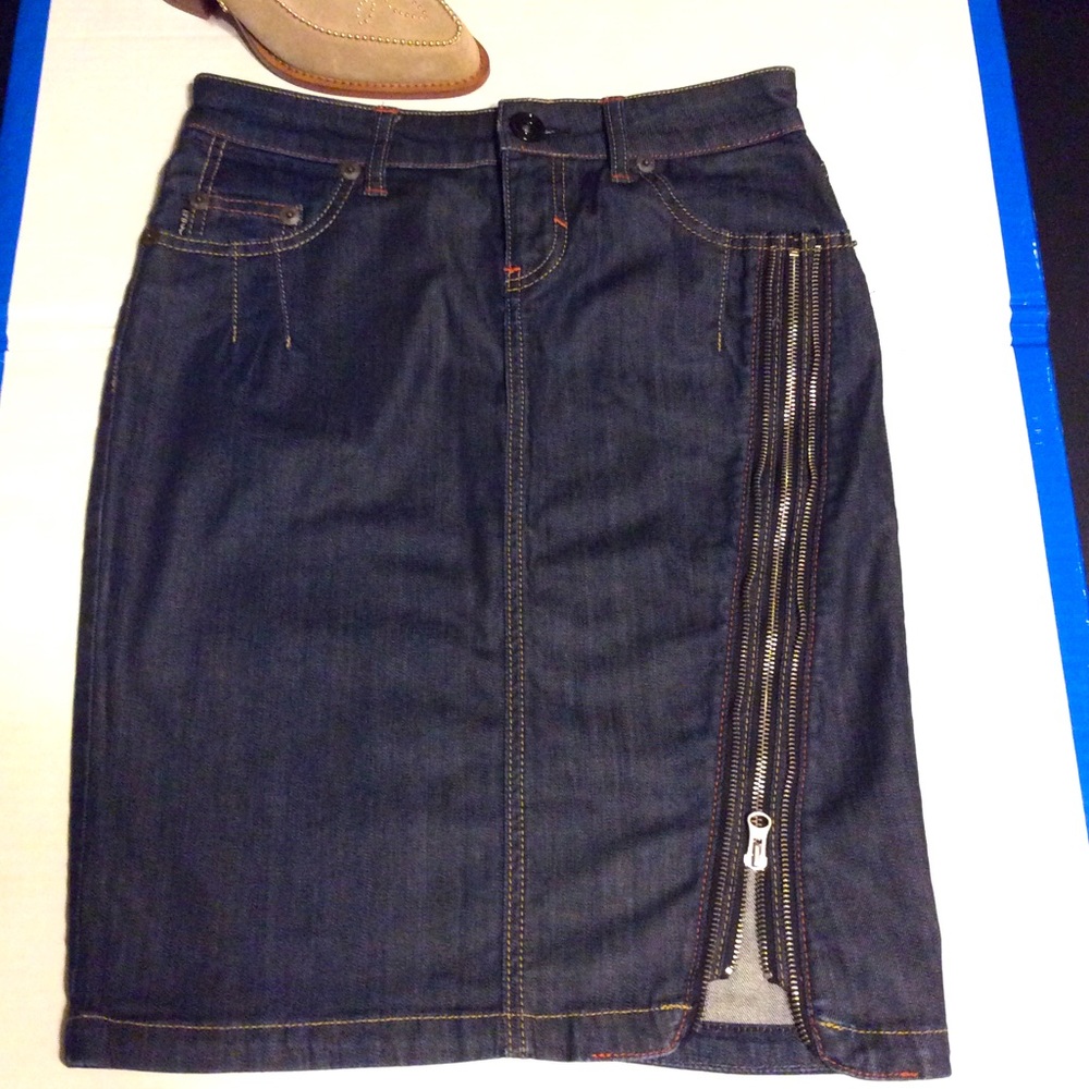 LTB little Big woman jean skirt size medium